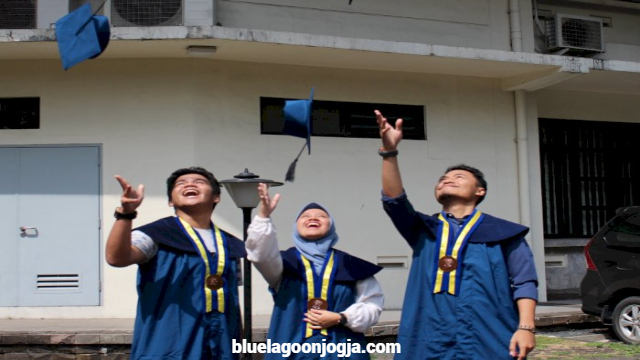 Inilah Daftar Universitas Jurusan Vokasi Terbaik Di Indonesia